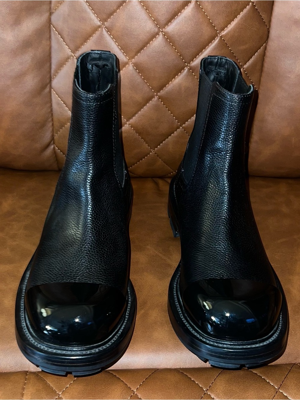 Alexandr McQueen - Men's Patent Cap-Toe Chelsea Boots